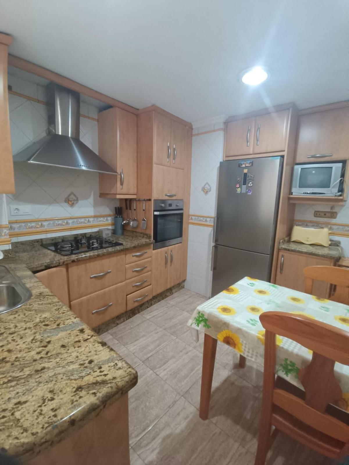 Pet Friendly - Apartamento Centrico Y Cerca De La Playa Santa Pola Exterior foto